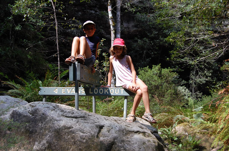 022509 Blue Mounts Canyon Pass 021