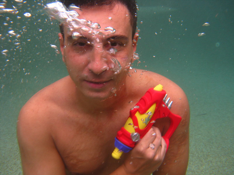 030409 Cairns piscina 032