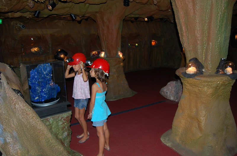 030709 Table Lands Crystal Cave 055