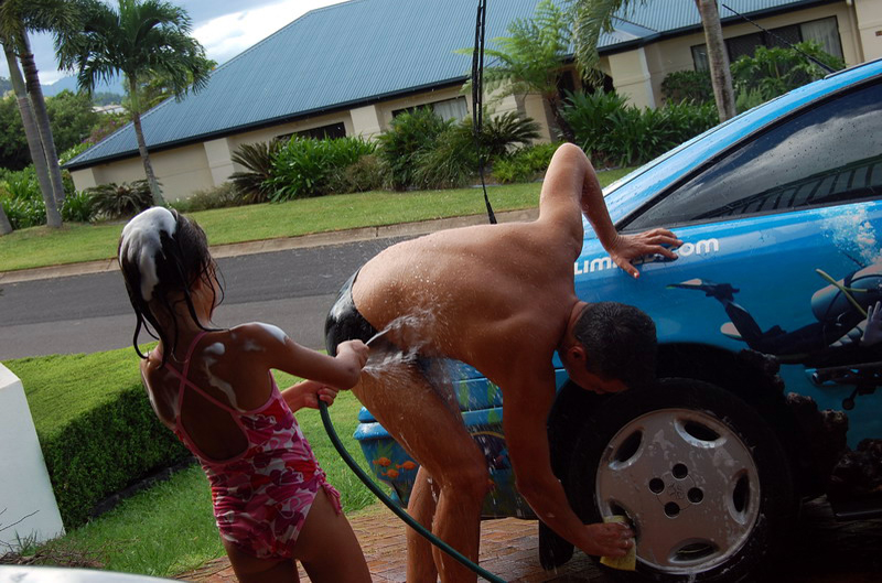 031109 Cairns lavado coche 8x6 012