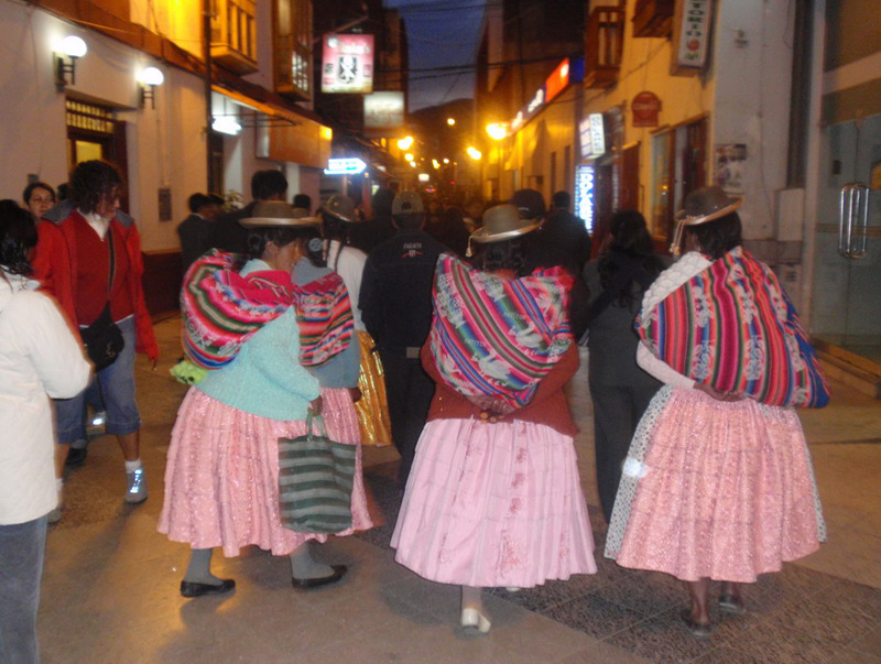 112908 Camino a Puno 8x6 006