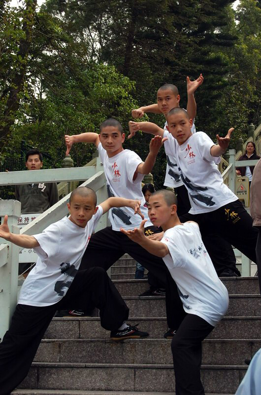 033109 HK Budda + Luces 013