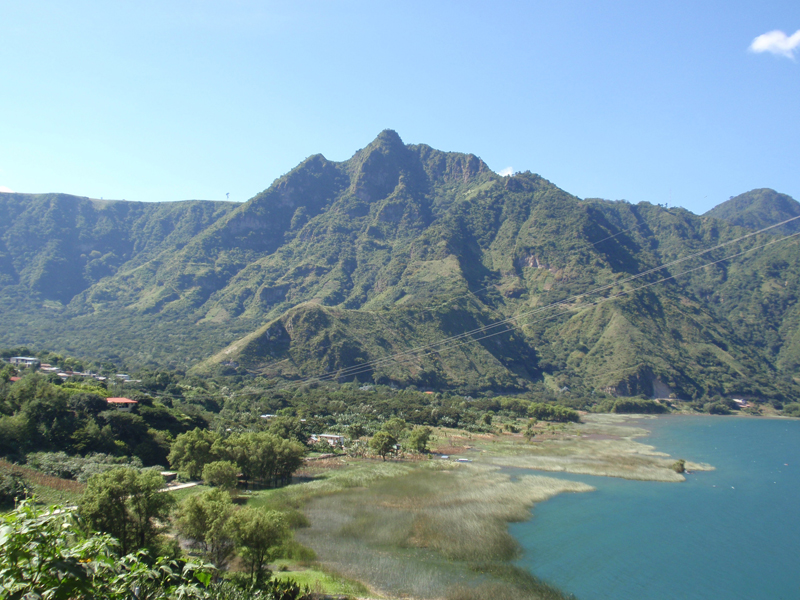 Lago Atitlán 270057