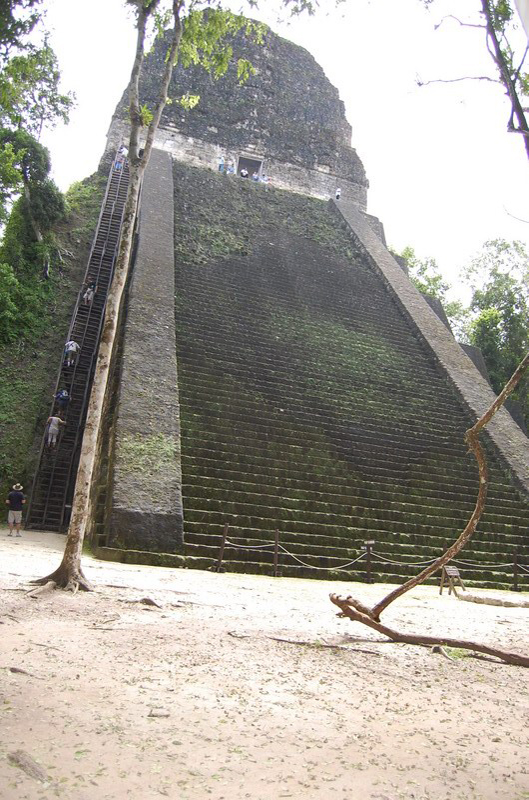 En Tikal y Flores 095