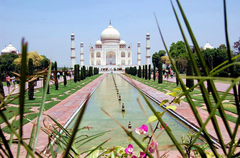 041409 Agra Taj Mahal 045