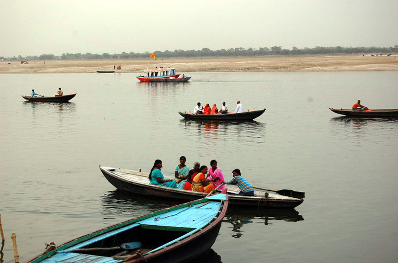 040709 Varanasi 1 8x6 016