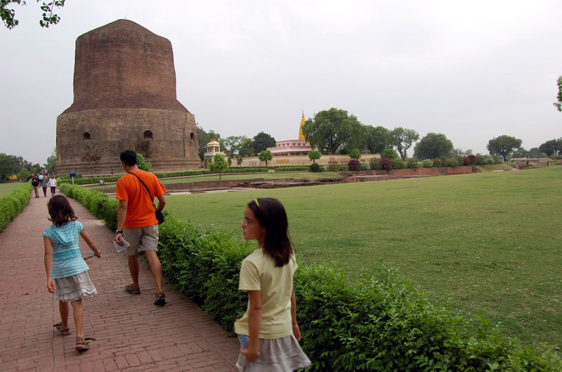 040809 Varanasi 2 8x6 001