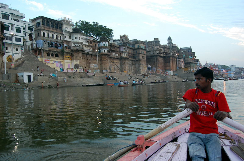 040909 Varanasi 3 8x6 003