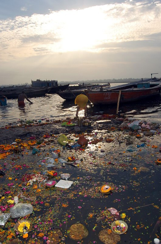 040909 Varanasi 3 8x6 012