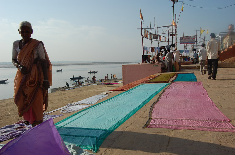 040909 Varanasi 3 8x6 023