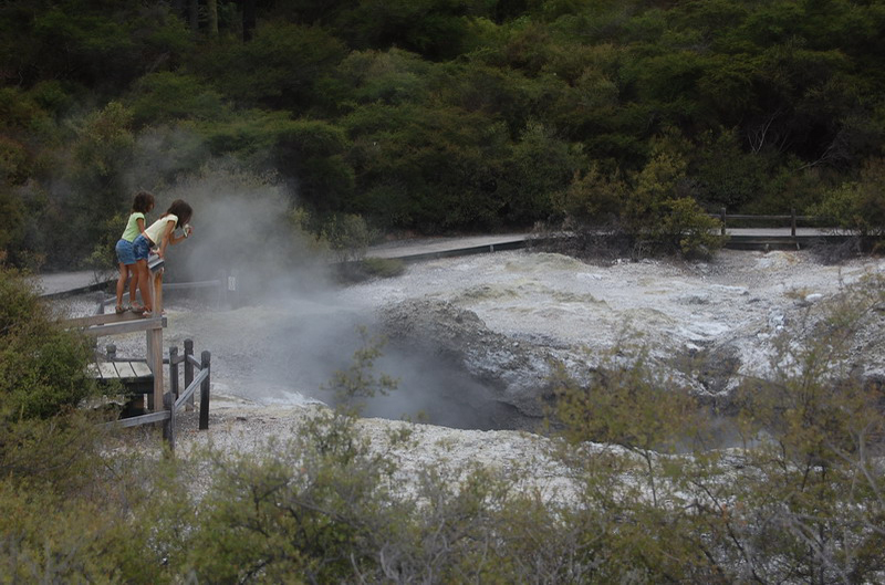 021109 Termas Wai o tapu 8x6 003
