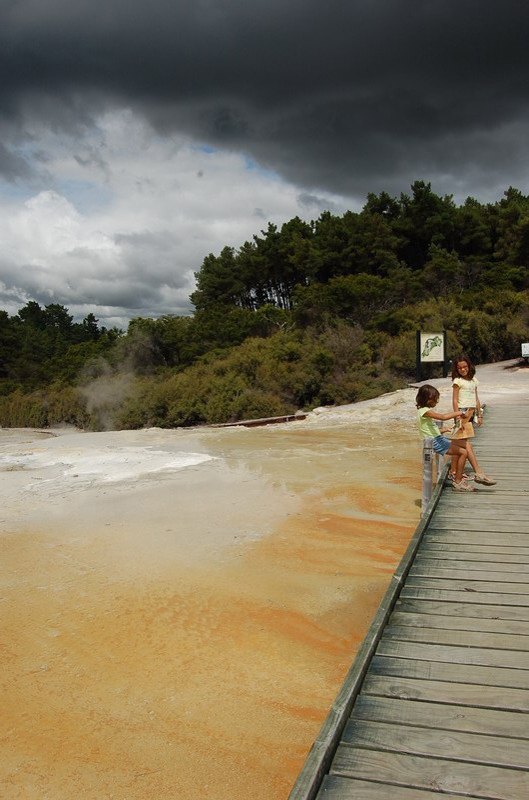 021109 Termas Wai o tapu 8x6 013