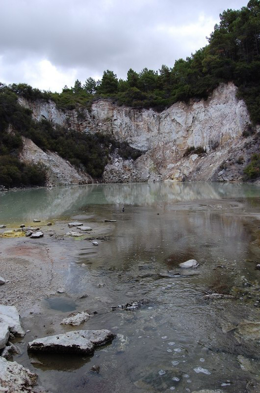 021109 Termas Wai o tapu 8x6 019