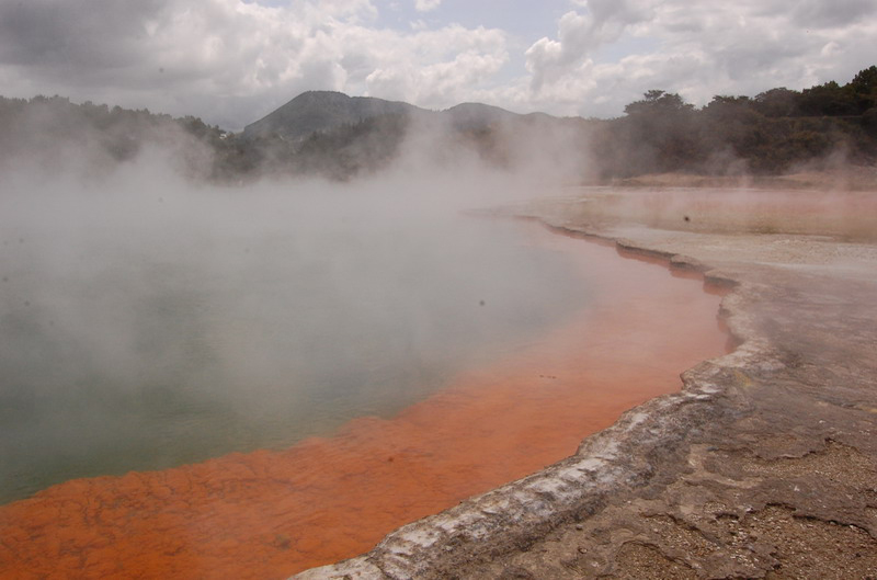 021109 Termas Wai o tapu 8x6 037