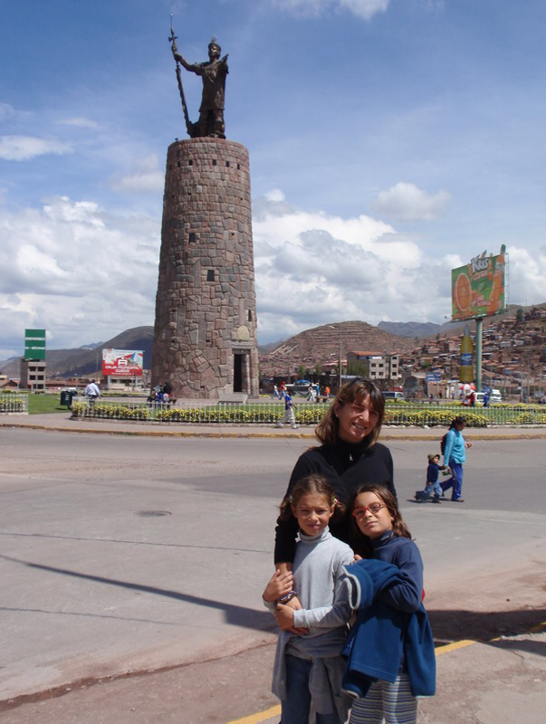 112608 Cuzco. Saqsaywaman+Coricancha 8x6 001