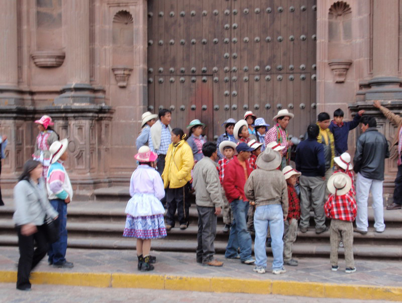 112608 Cuzco. Saqsaywaman+Coricancha 8x6 045