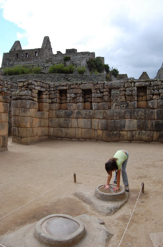 112708 Machu Pichu 8x6 042