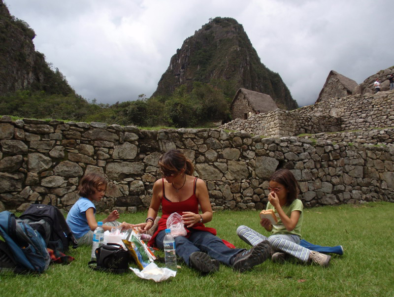 112708 Machu Pichu 8x6 091