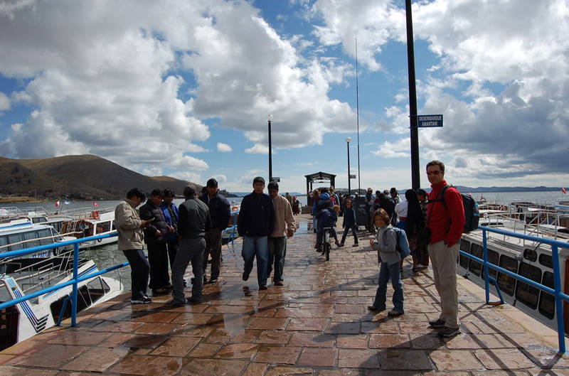 113008 Titicaca. Uros+Amantani 8x6 001.dat