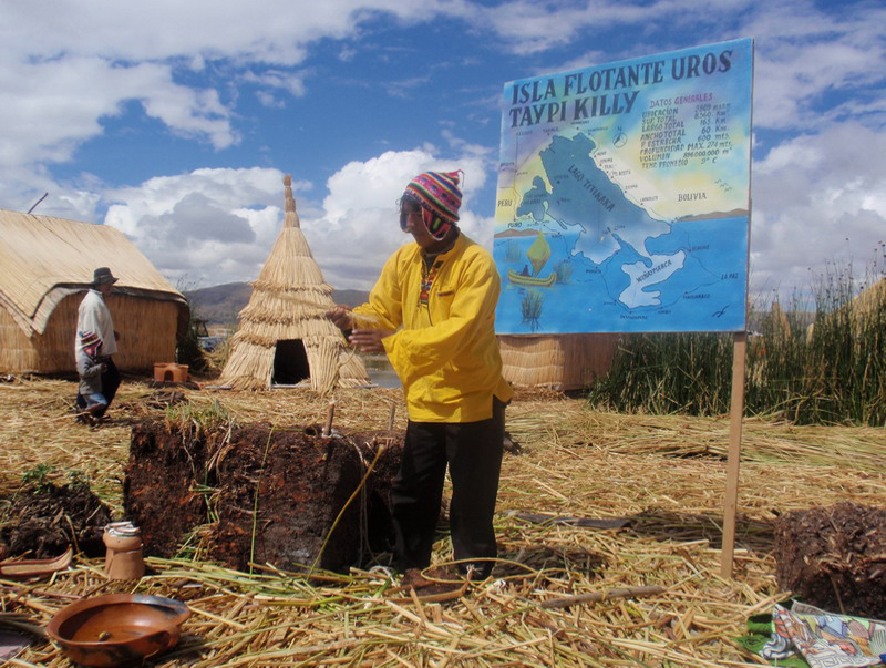113008 Titicaca. Uros+Amantani 8x6 004.dat