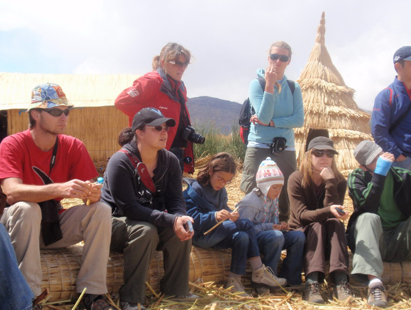 113008 Titicaca. Uros+Amantani 8x6 005.dat