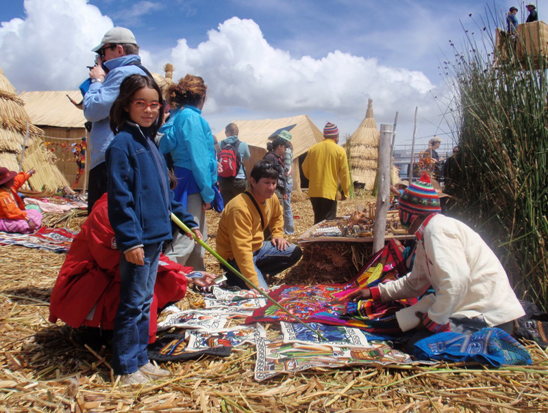 113008 Titicaca. Uros+Amantani 8x6 013.dat