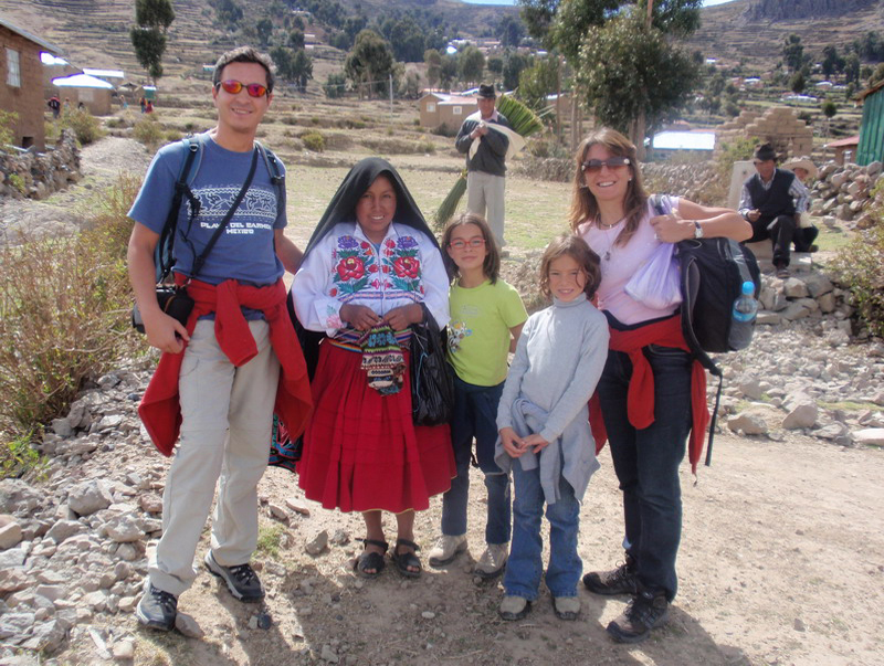113008 Titicaca. Uros+Amantani 8x6 033.dat