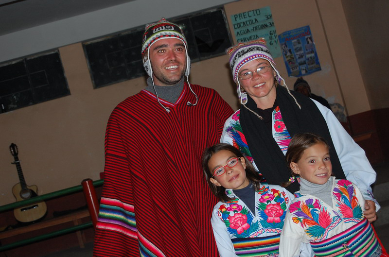 113008 Titicaca. Uros+Amantani 8x6 055.dat