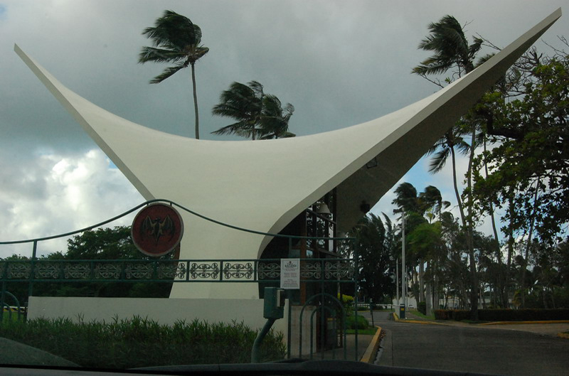 112208_P.Rico._Bacardi_+_San_Juan_8x6_006