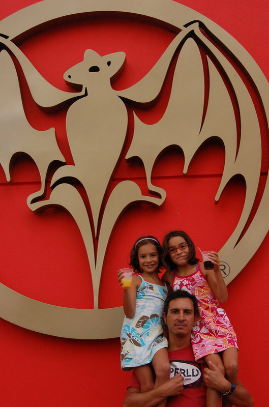 112208_P.Rico._Bacardi_+_San_Juan_8x6_012