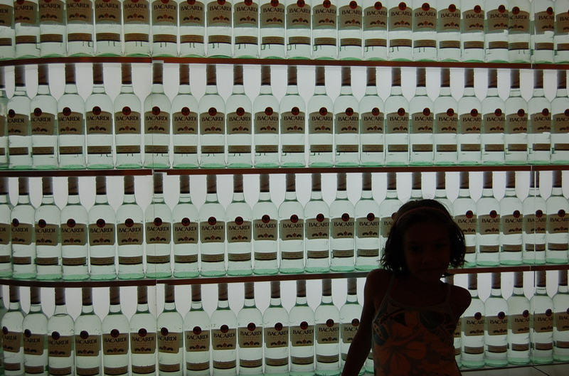 112208_P.Rico._Bacardi_+_San_Juan_8x6_019