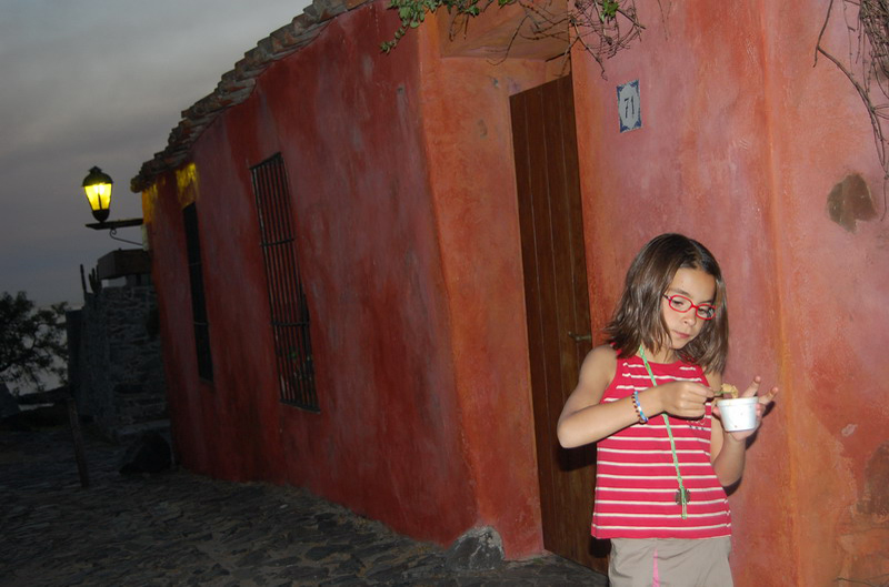 010509 Colonia Sacramento 8x6 011