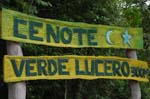 En el cenote Verde Lucero  078